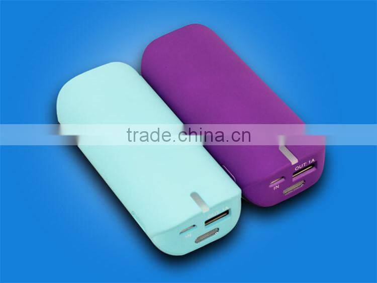 2016 shenzhen Wholesale high quality power bank 5600mah power bank