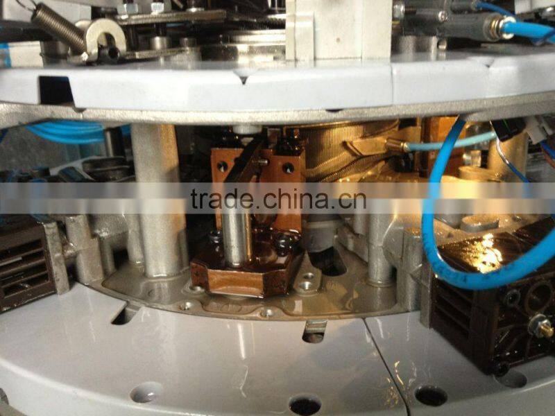 Automatic computerized high speed jacquard stocking machine