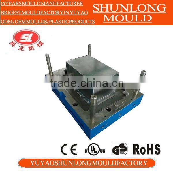 Yuyao Shunlong Plastic fruit ,bread and vegetable crate injection mould making