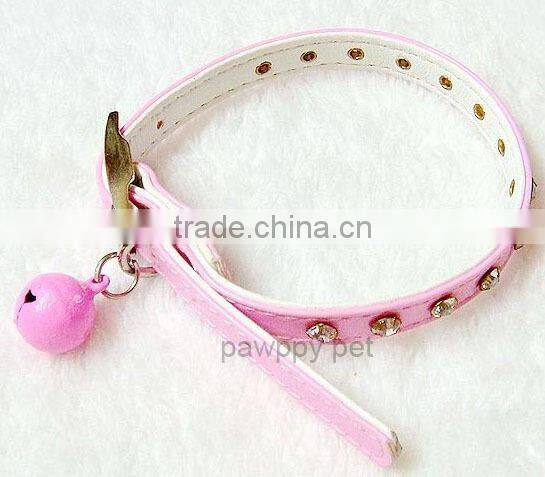 Bling Crystal Pearls Cat leather Collar with bell