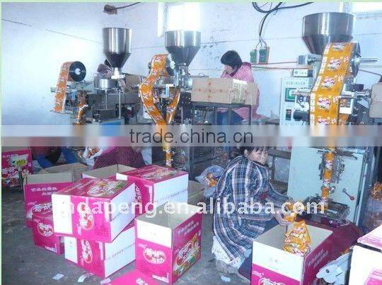 Packing machine for puffed food