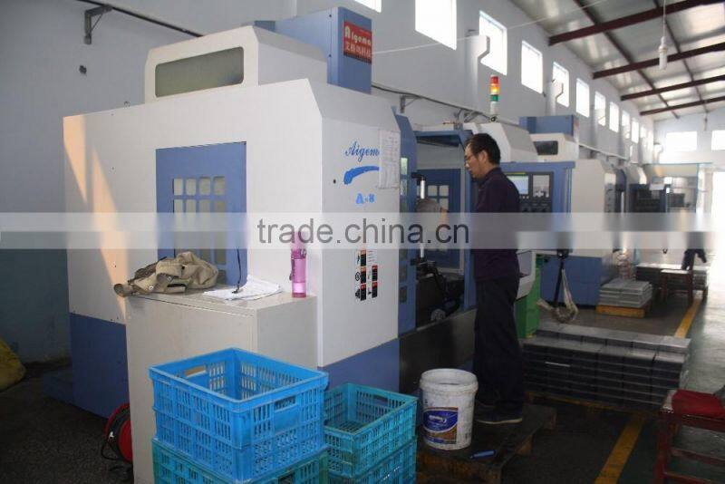 Round aluminum forging heat sink for high power led