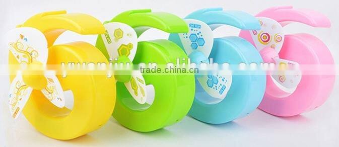 Supply fashion Creative G modeling USB charging large wind fan