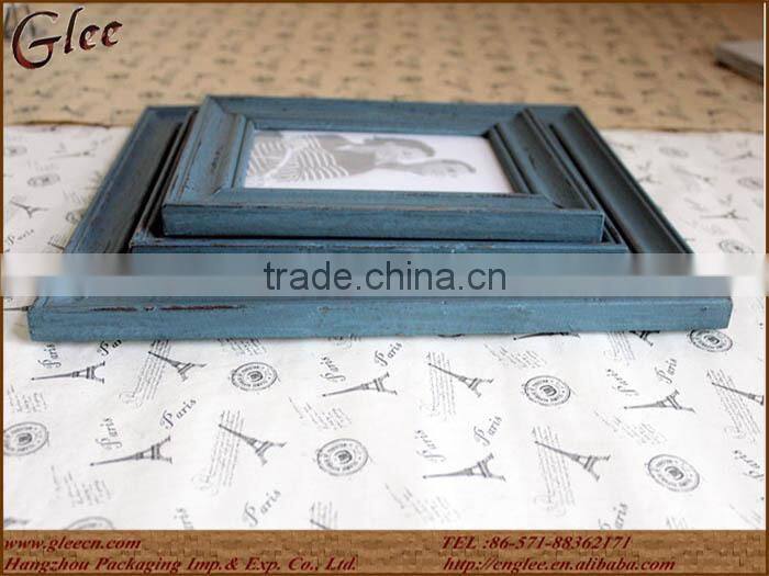 Different wooden photo frame