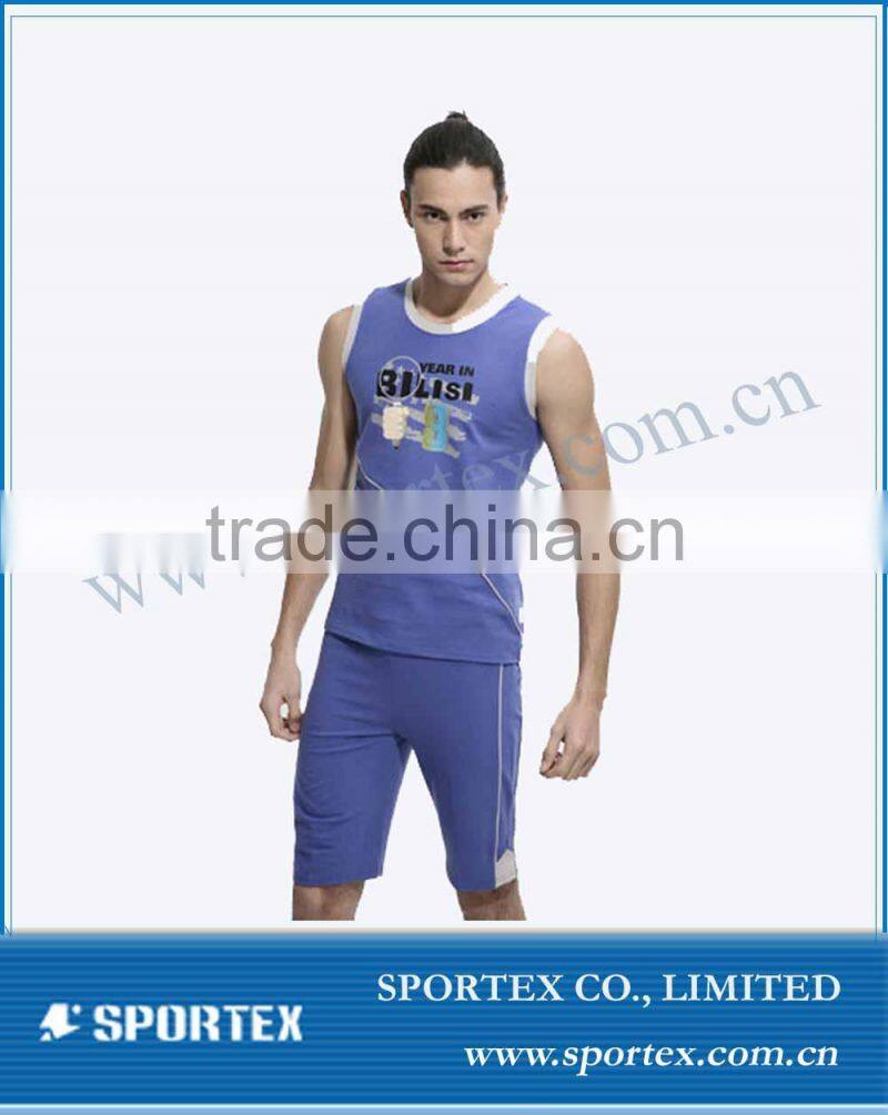 Stylest sport wear set for men with high quality OEM mens sport wear