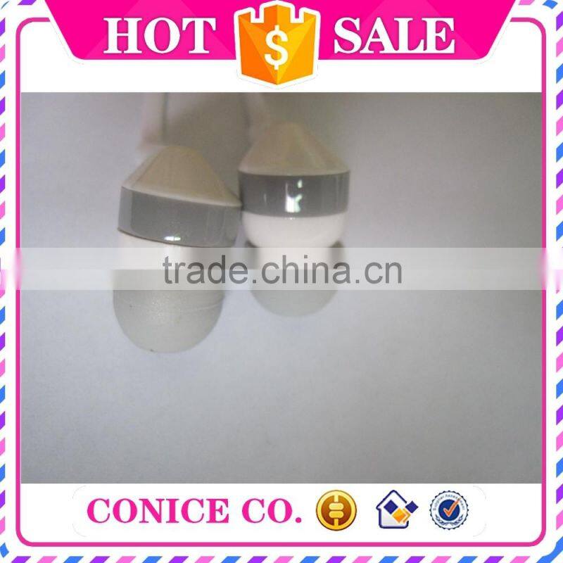 alibaba promotional cheap white flat cable silicone plug piston wired mic earphones