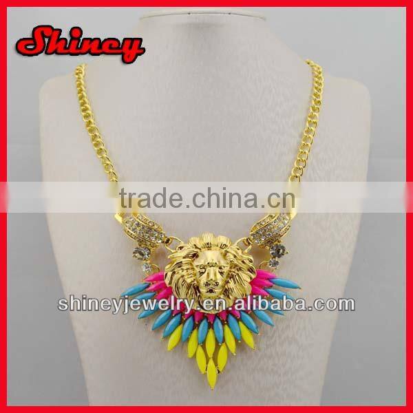 red crystal paved alloy crown nice necklace