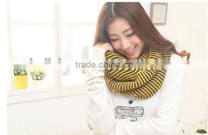 Winter Knitted Two Tone Lady Neck Scarf