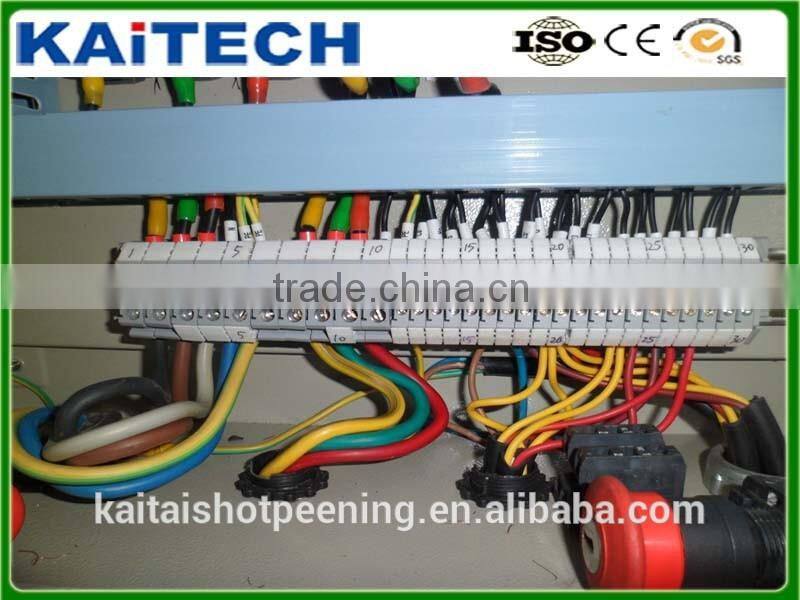 Sandblaster room door for blasting machine