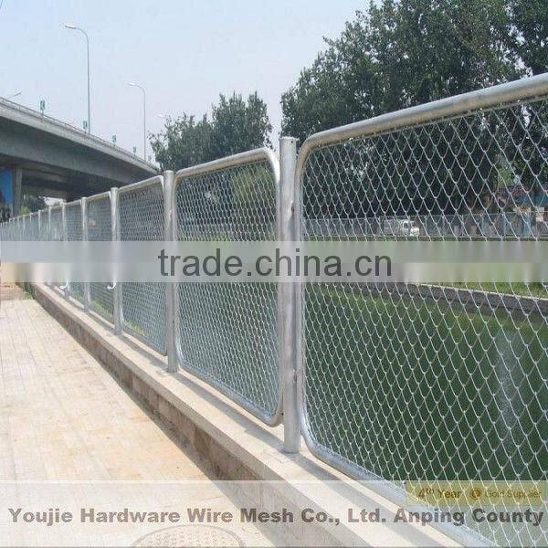 galvanized/pvc coated chain link mesh fencing