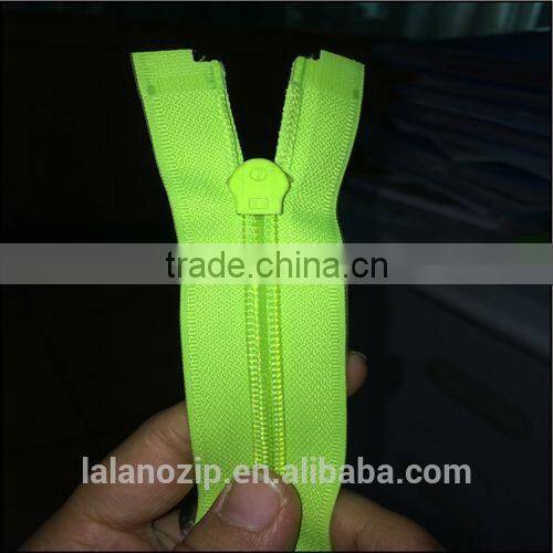 NO.7 open end seamless zipper for mattress cover with neon green fashion color
