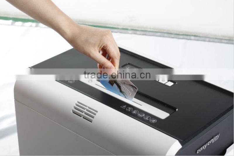 Office equipment confetti cut paper shredder
