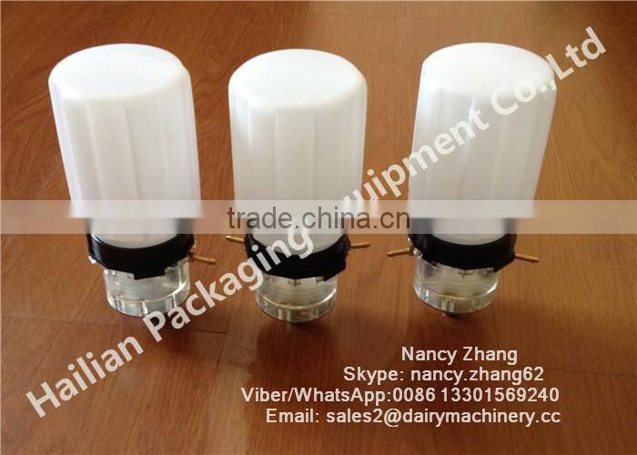 Cow Milk Vacuum Pump Oil Can with 500ml Volume