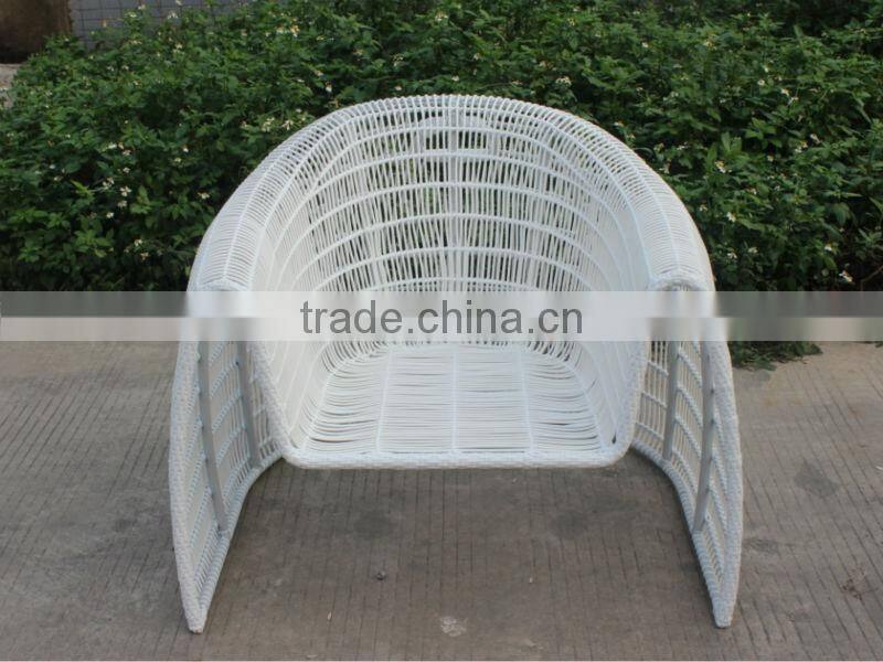 Outdoor Garden Furniture White Rattan Chair