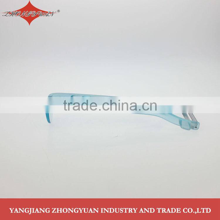 Stainless steel Y shaped peeler with non-slip foot