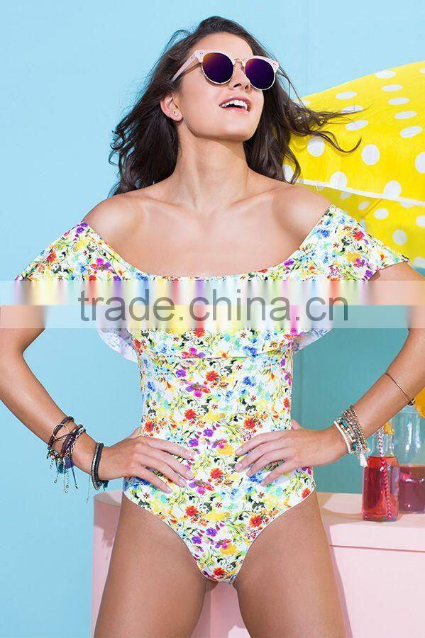 ladies fashion big ruffle without strap one-piece swimwear