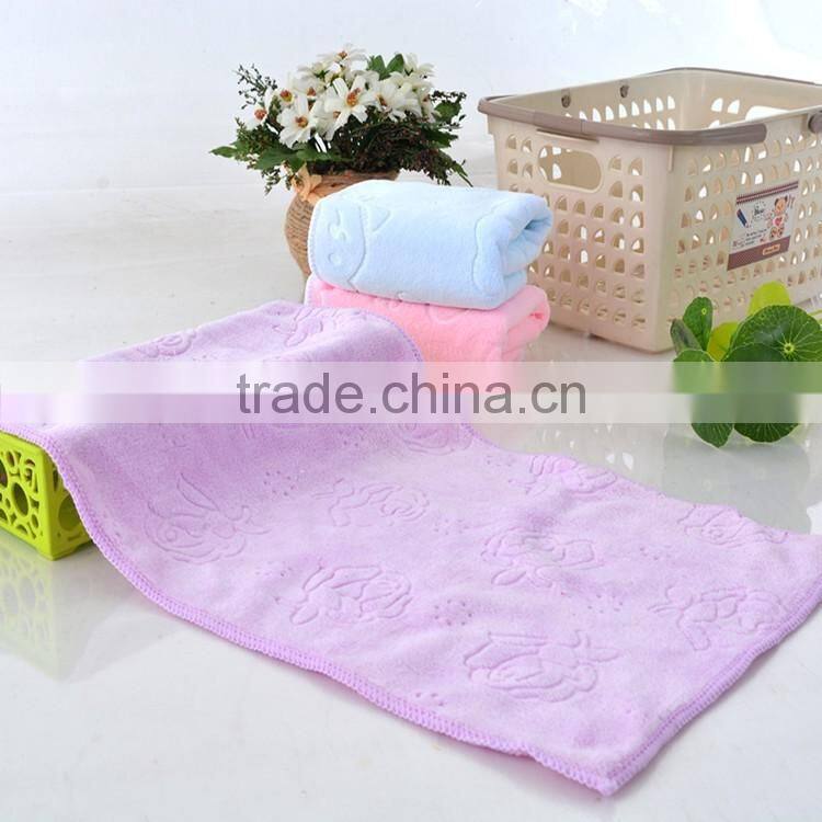 Quality custom design emboss logo hotel towel