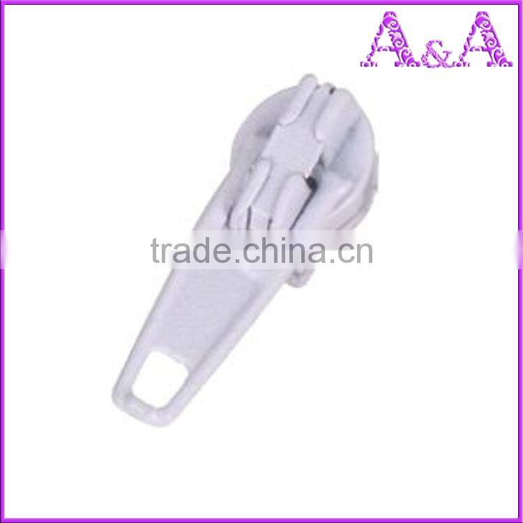 HOT-SELLING electroplate nylon zipper slider camera slider for different style