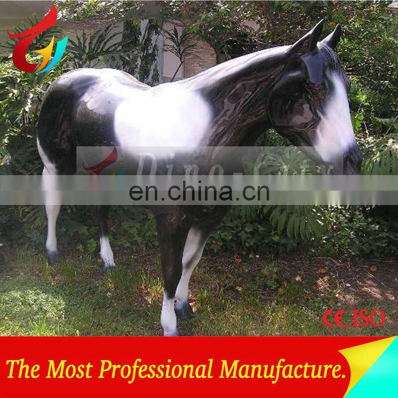 Attractive Lifelike Fiberglass Well Painted Horse