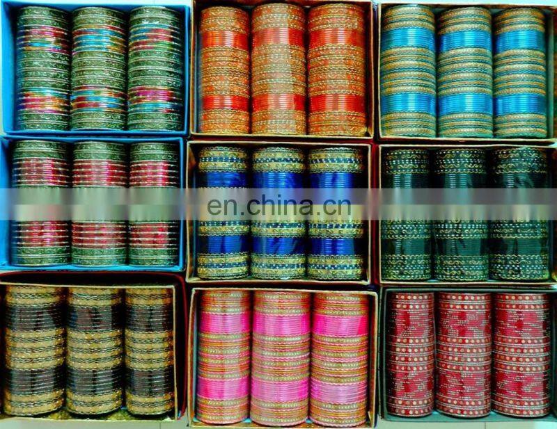 Indian wedding wear metal bangles - Bollywood style metal kangan - Traditional metal bangle churi