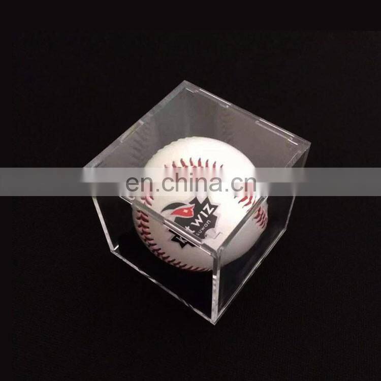 Superior quality small clear acrylic golf ball display case box with special structure