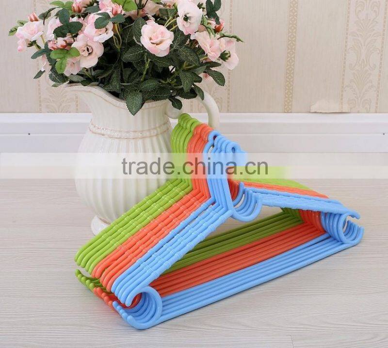 XUFENG produce the plastic hanger plastic clothes hanger for display