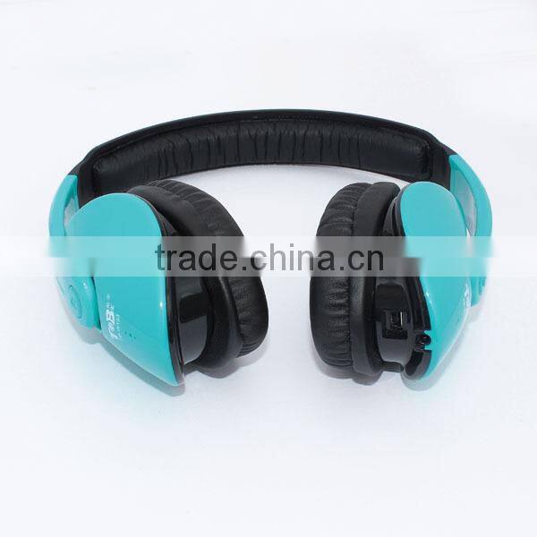 Green Colour Headphone for Both Girls and Boys Summer Style Headset Bright Color FM Radio Micro-SD Card Headphone