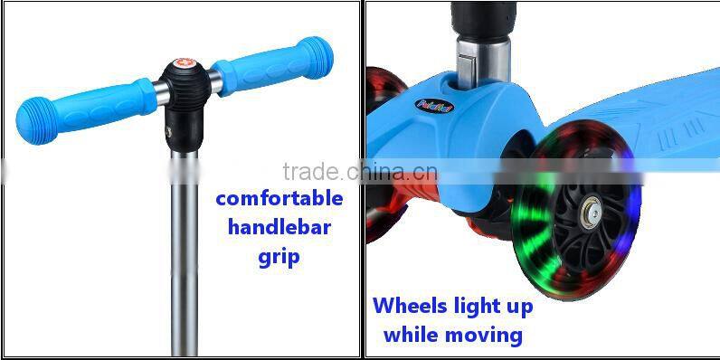 New attractive maxi folding scooter with non-welding T-bar for children