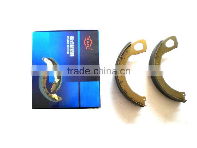 Auto hand brake shoes QINGLING 700P auto truck hand brake pad Huamei original brake rubber QINGLING light truck auto spare parts