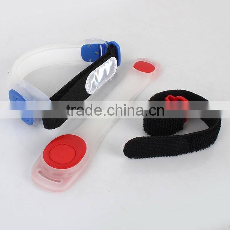 safety hand flash,led running arm band led flashlight wristband,new design safety led arm-lamp for biker