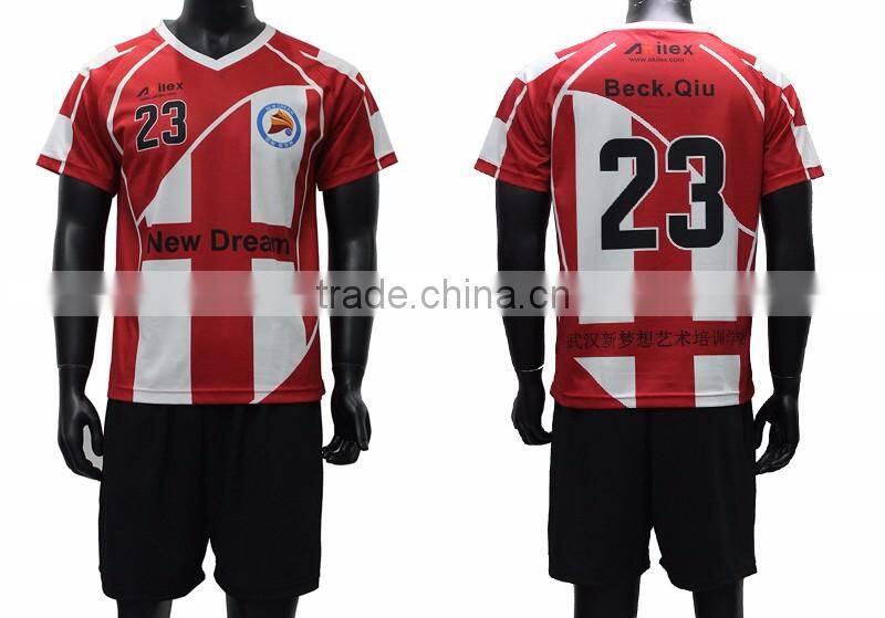 Custom hansome new design soccer team jersey