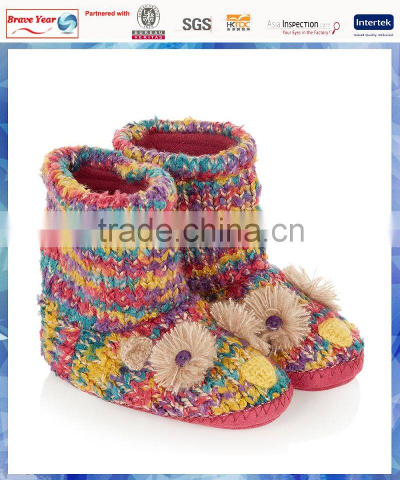Novelty knitted owl snow woman boot with button eyes