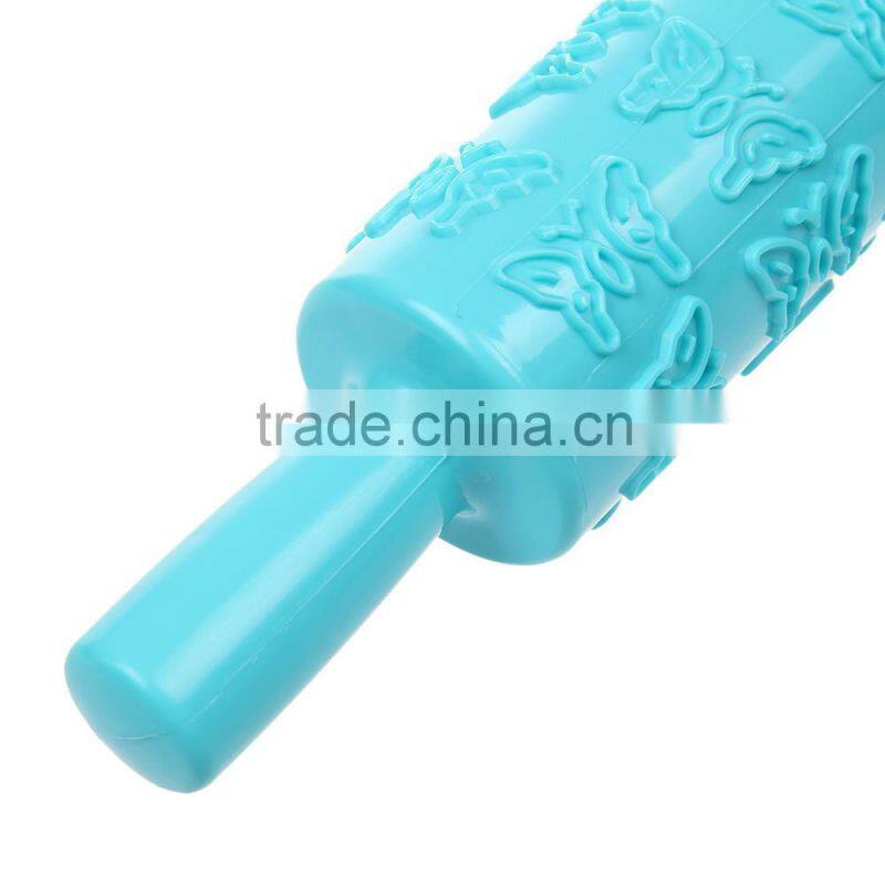 Reposteria Kitchen Non-Stick Embossed butterfly Plastic Rolling Pin Fondant decorating Dough Roller baking tools