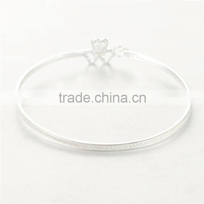 Latest Design Daily Wear Clover Fashion Bangle PB001B