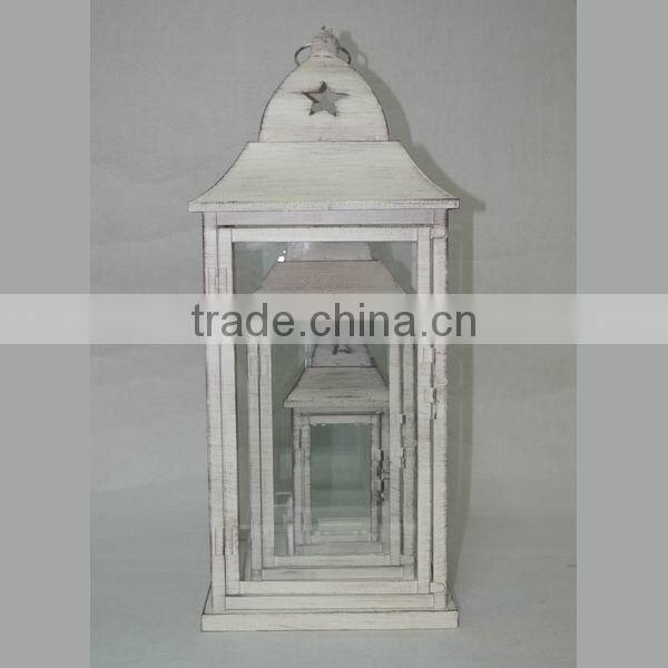 White moroccan lantern