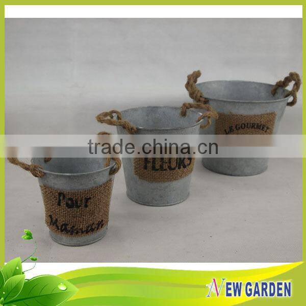 Reasonable Price Classic barrel shape metal flower pot hanging on the wall