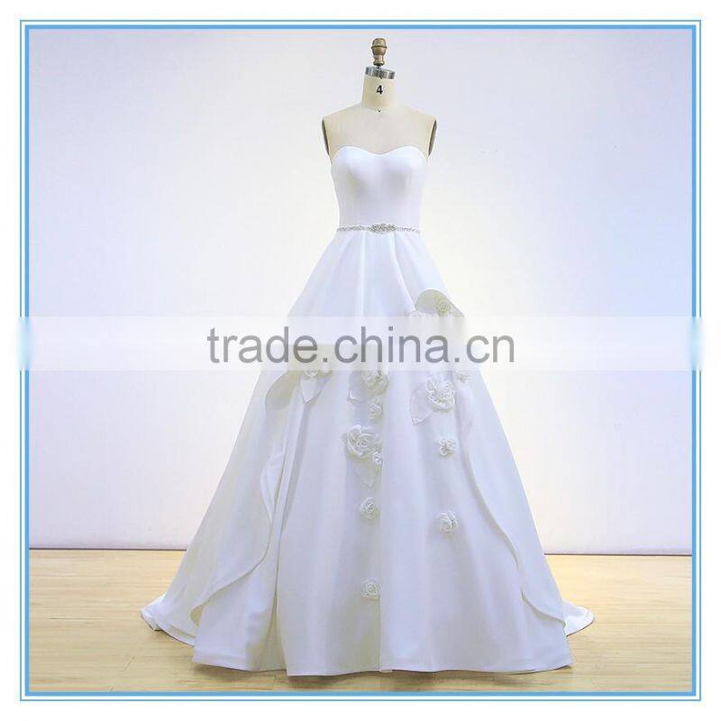 Elegant vintage handmade appliqued wedding dress ball gown beading