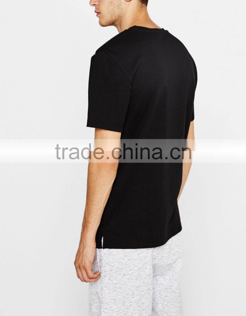 Stylish Casual Athletic Pattern Mens Tshirts Sports Graphic Printed T Shirt With Slogan Customizable Polyester Cotton Tee