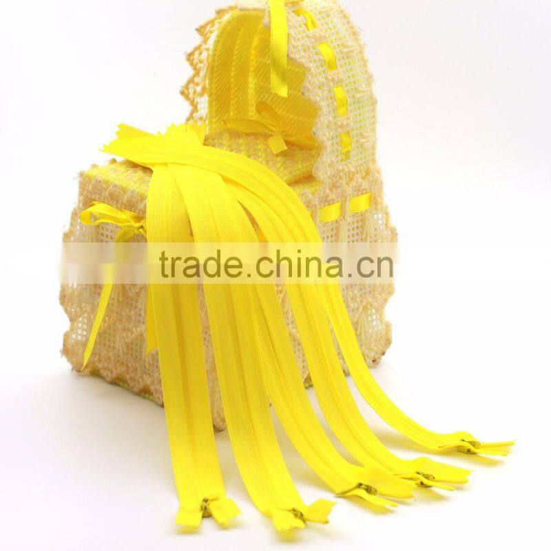 Eco-friendly Colorful 3# 30 cm Lace Tape Women Invisible Zipper