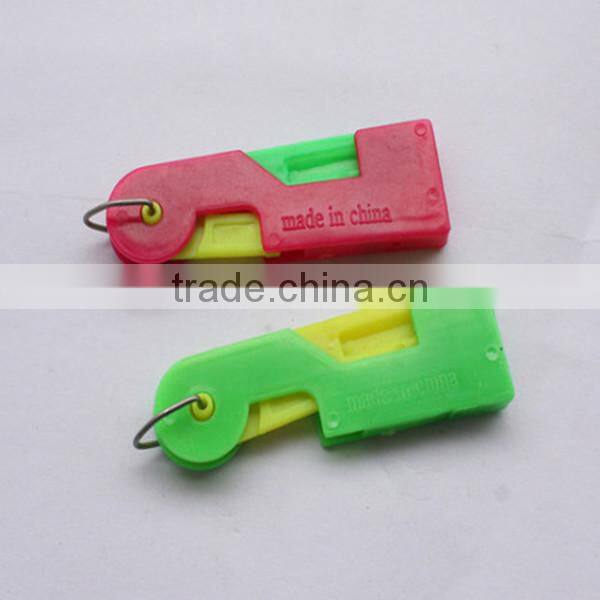 plastic automatic needle threaders