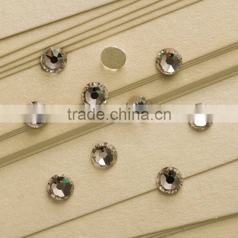 Great 16 cut facets crystal flatback rhinestones for sale loose glass stones for nail art and shoes