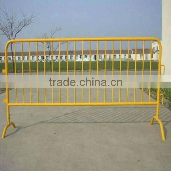 removable barrier fence