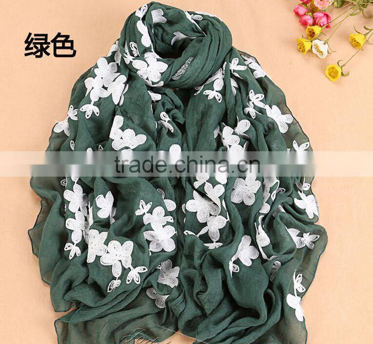 Hot Selling Korea Popular Elegant Flower Embroidery Cotton Pashmina Scarf