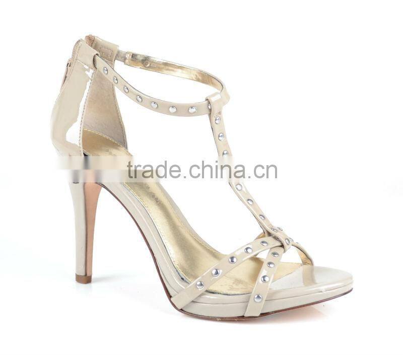 2016 New fashion studded high heels ladies sandals
