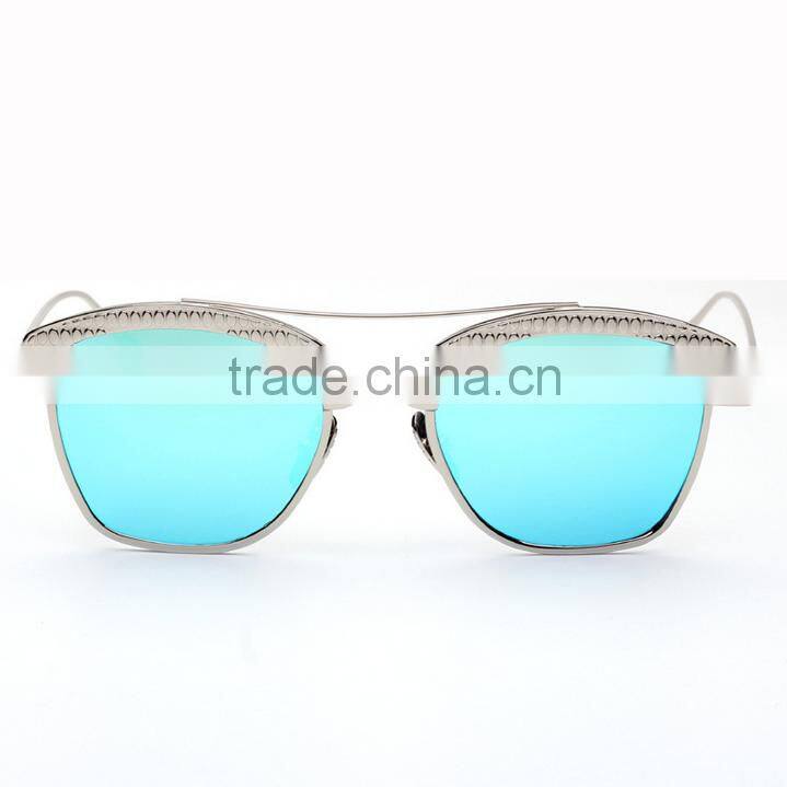2016 Metal dazzling color wholesale new sunglasses
