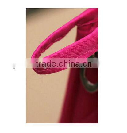 Hot sale and popular cosmetic bags for ladies