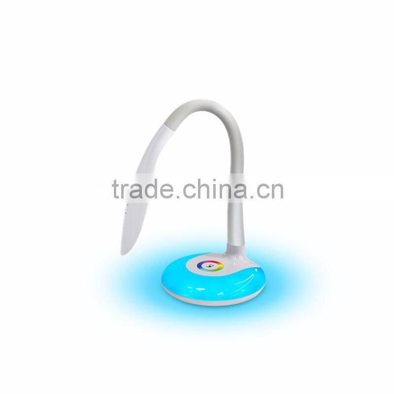 2016 Amazon top sale dimmable eye-protection LED desk Lamp with USB port