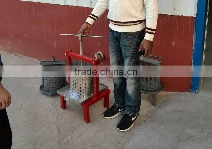 Promotion Economy Beekeeping Processing Mahcine Stainless Steel Honey Beeswax Press Machine For Beekeeping