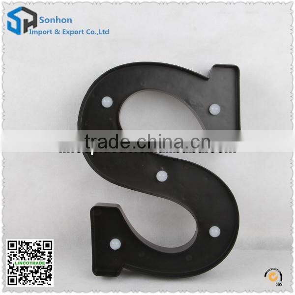 PP Hotel Letters Plastic LED Lighted / Letter" S" Decoration Lamp With 2AA Battery