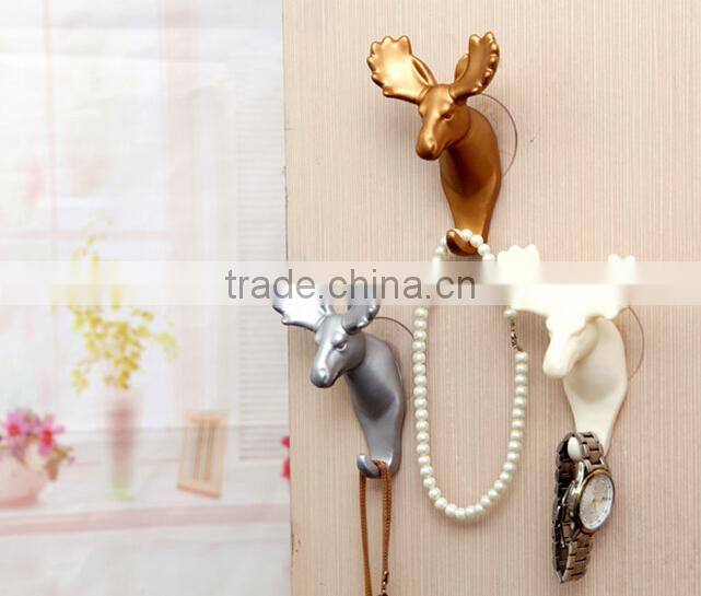 Wholesale Stock Deer Shaped Resin Decorate Sucker Wall Hook